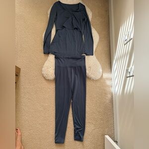 Kindred Bravely Jane Nursing Pajama Set